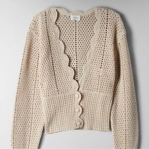 Aritzia Wilfred Caraway Beige Scalloped Knit Cardigan Size M